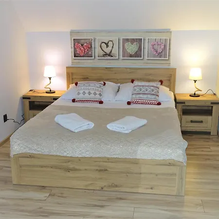 Goralska Osada -wood House 8 Osobowy Dom Lux * Karpacz